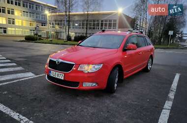 Универсал Skoda Superb 2013 в Горохове