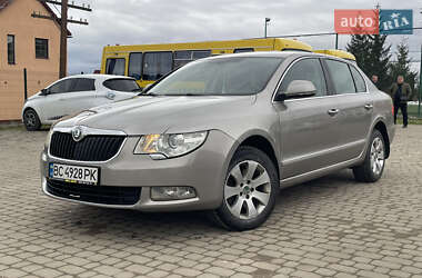 Лифтбек Skoda Superb 2010 в Турке