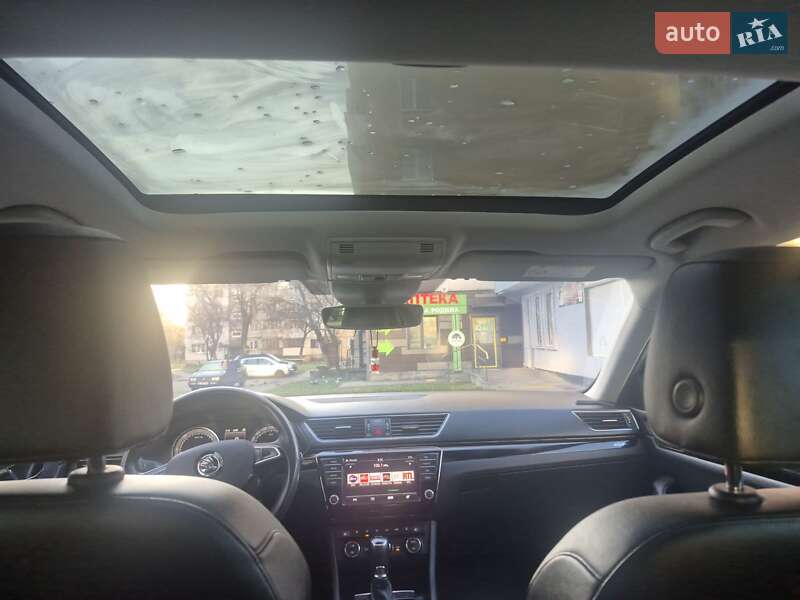 Лифтбек Skoda Superb 2016 в Калуше