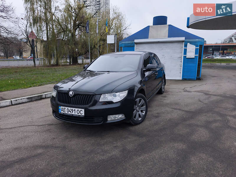 Skoda Superb 2012 Skoda Superb 2012