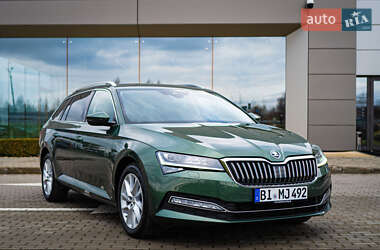 Универсал Skoda Superb 2020 в Львове