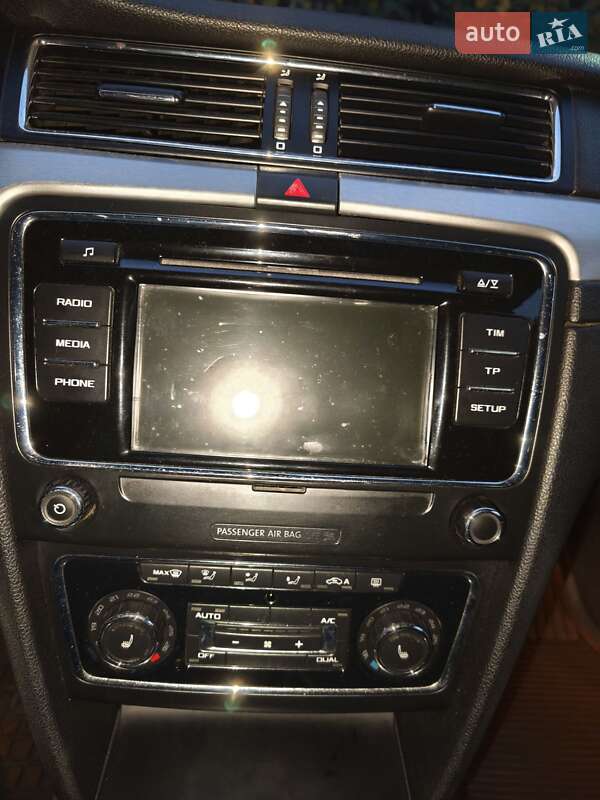 Универсал Skoda Superb 2014 в Виноградове