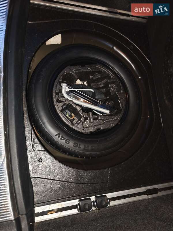 Универсал Skoda Superb 2014 в Виноградове