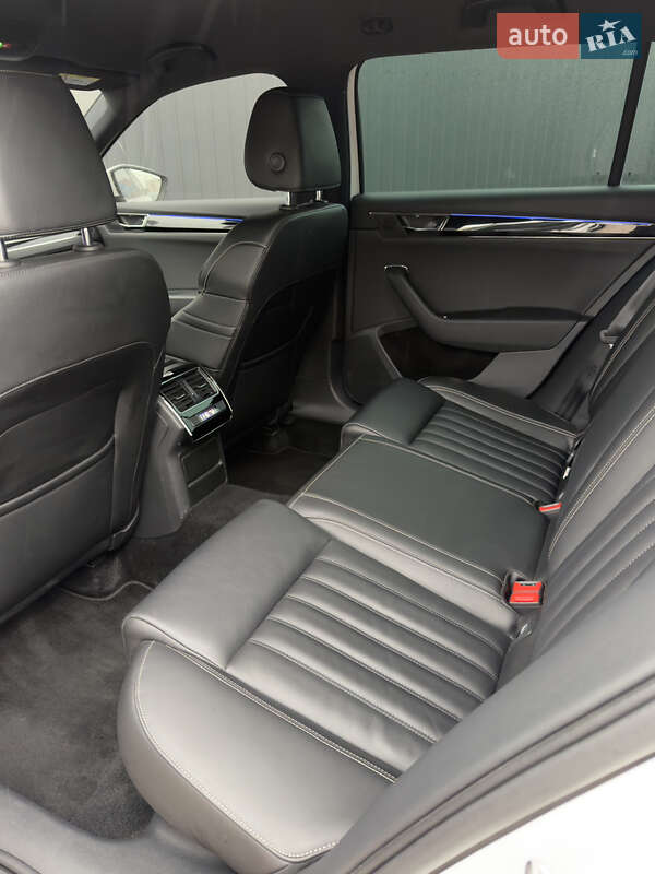 Універсал Skoda Superb 2020 в Івано-Франківську