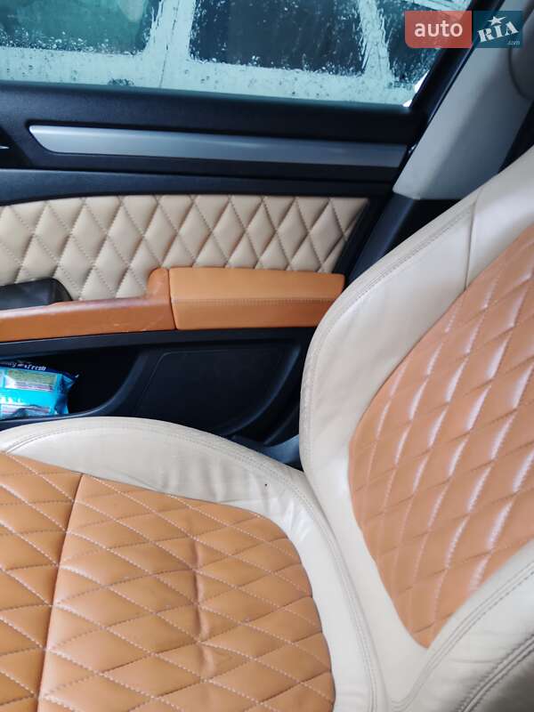 Лифтбек Skoda Superb 2009 в Дубровице