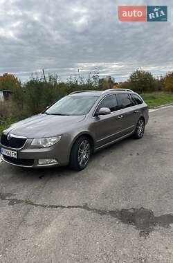 Універсал Skoda Superb 2010 в Калуші