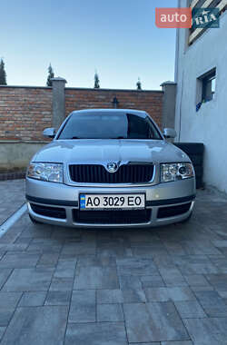 Ліфтбек Skoda Superb 2006 в Мукачевому