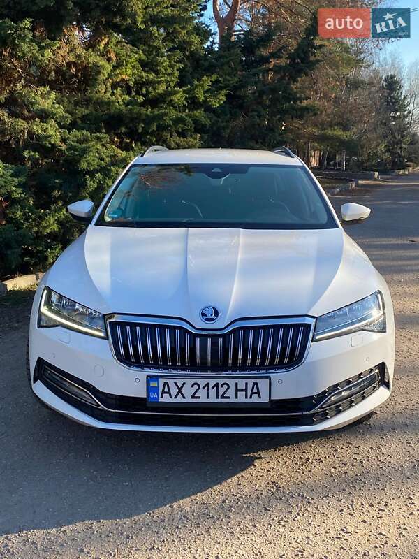 Универсал Skoda Superb 2021 в Харькове