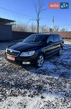 Універсал Skoda Superb 2010 в Старокостянтинові
