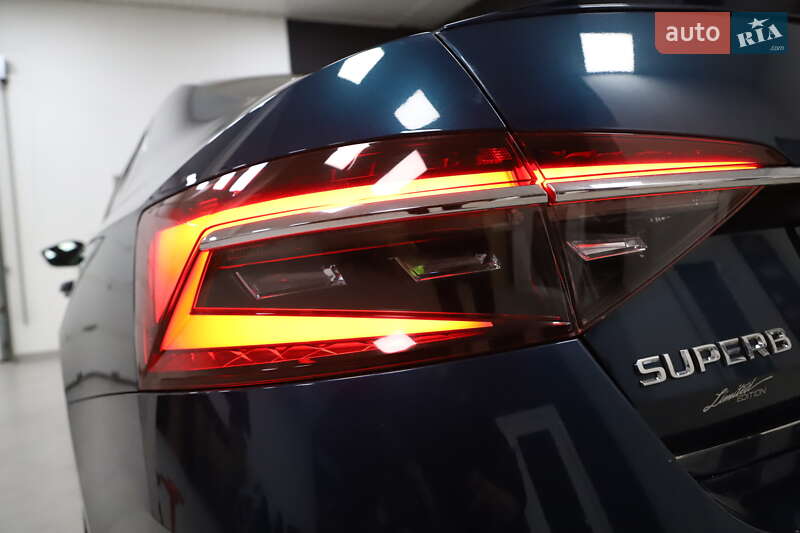 Лифтбек Skoda Superb 2020 в Дрогобыче