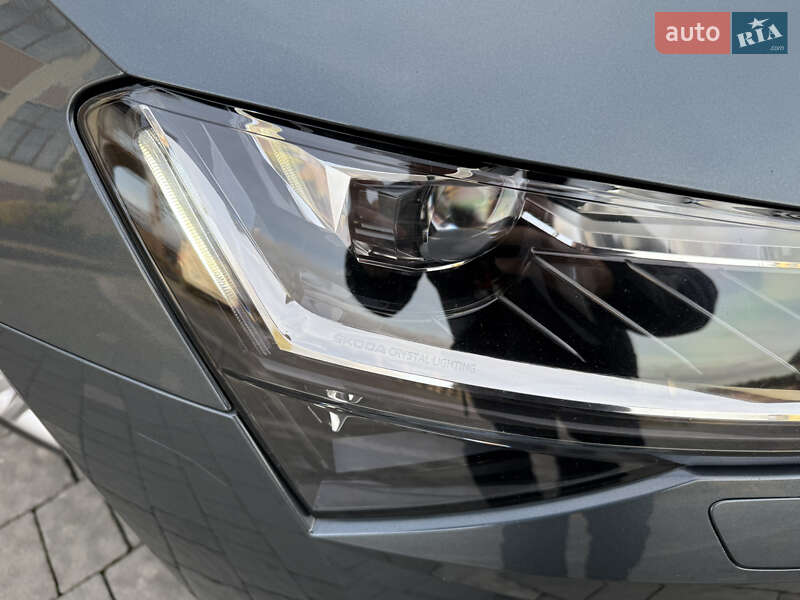 Універсал Skoda Superb 2020 в Дрогобичі