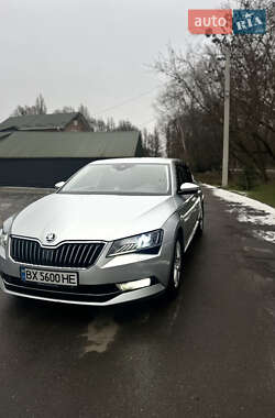 Ліфтбек Skoda Superb 2017 в Хмельницькому