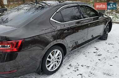 Лифтбек Skoda Superb 2018 в Ладыжине