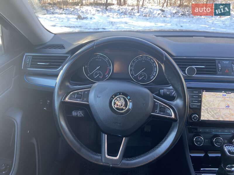 Универсал Skoda Superb 2016 в Отынии фото 38 Универсал Skoda Superb 2016 в Отынии