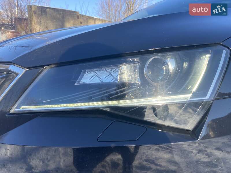 Универсал Skoda Superb 2016 в Отынии фото 16 Универсал Skoda Superb 2016 в Отынии