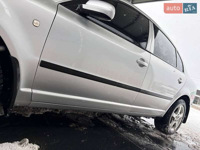 Ліфтбек Skoda Superb 2005 в Шепетівці