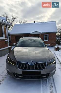 Універсал Skoda Superb 2016 в Полтаві
