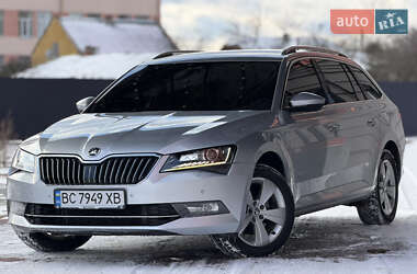 Универсал Skoda Superb 2016 в Дрогобыче