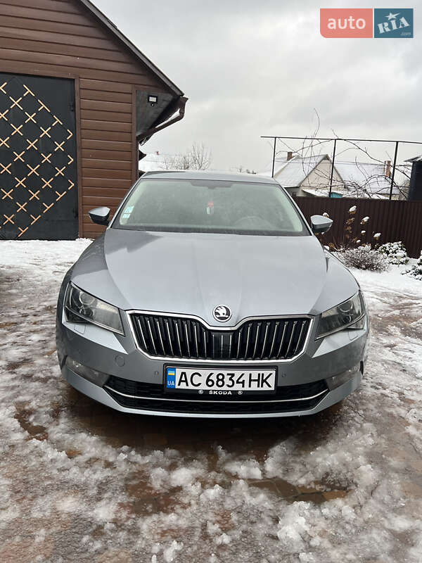 Skoda Superb 2016