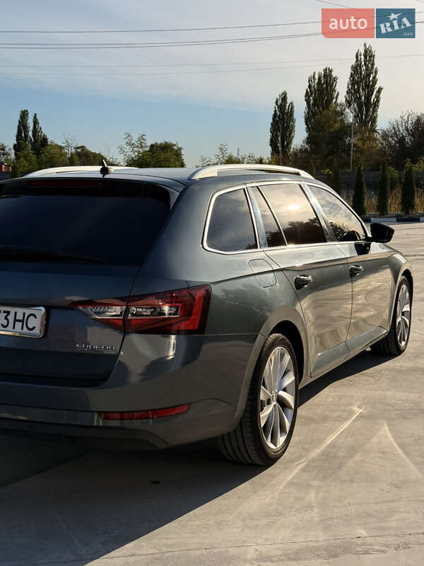 Универсал Skoda Superb 2017 в Звягеле