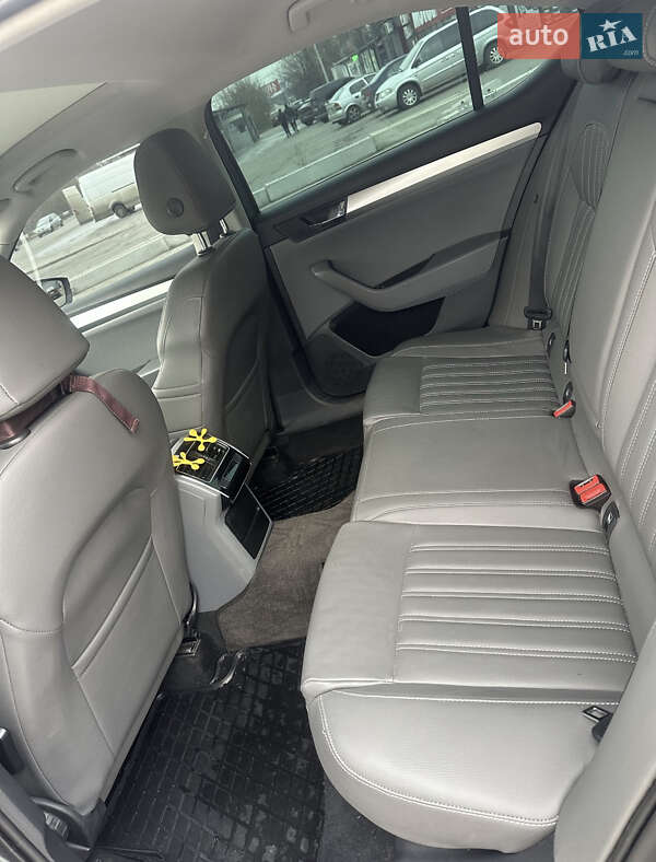 Лифтбек Skoda Superb 2016 в Киеве фото 11 Лифтбек Skoda Superb 2016 в Киеве