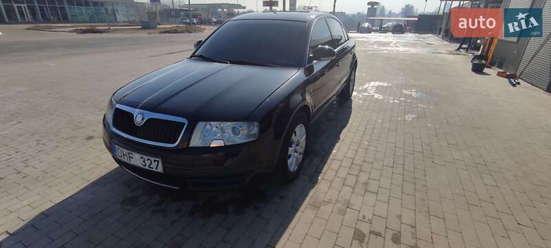 Лифтбек Skoda Superb 2007 в Киеве фото Лифтбек Skoda Superb 2007 в Киеве