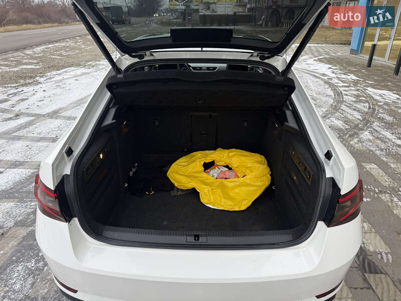 Лифтбек Skoda Superb 2016 в Тячеве