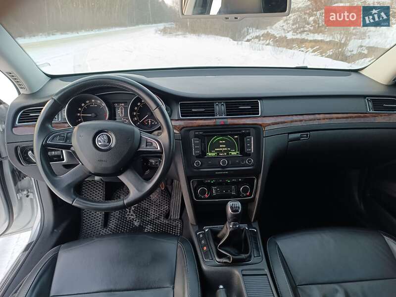Лифтбек Skoda Superb 2015 в Ровно фото 13 Лифтбек Skoda Superb 2015 в Ровно