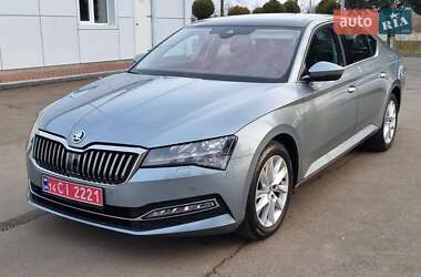 Лифтбек Skoda Superb 2020 в Коломые