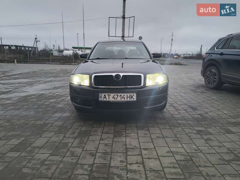Лифтбек Skoda Superb 2002 в Ивано-Франковске фото 3 Лифтбек Skoda Superb 2002 в Ивано-Франковске