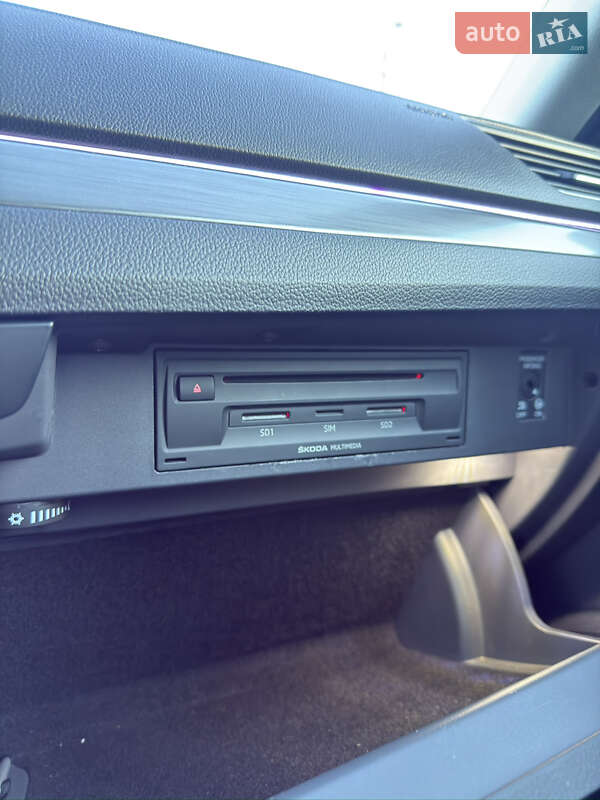 Лифтбек Skoda Superb 2015 в Дрогобыче