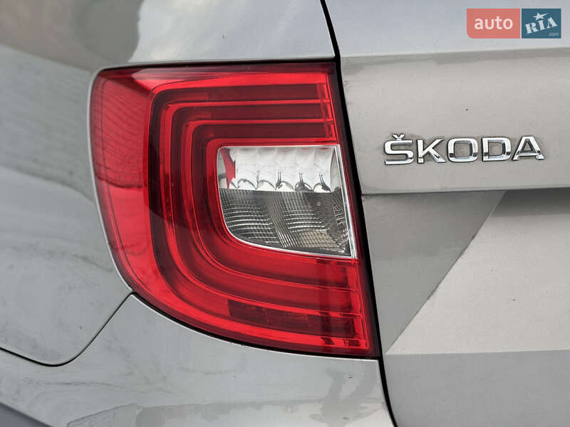 Универсал Skoda Superb 2014 в Киеве