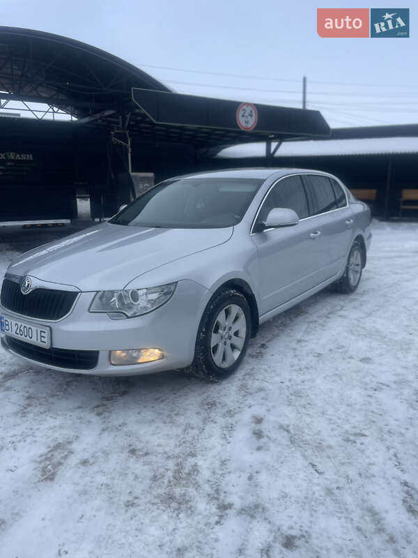 Лифтбек Skoda Superb 2012 в Миргороде фото 5 Лифтбек Skoda Superb 2012 в Миргороде