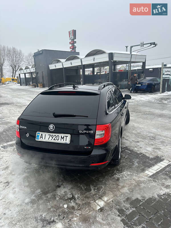 Универсал Skoda Superb 2013 в Софиевской Борщаговке