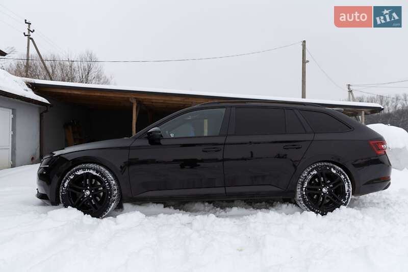 Универсал Skoda Superb 2019 в Самборе