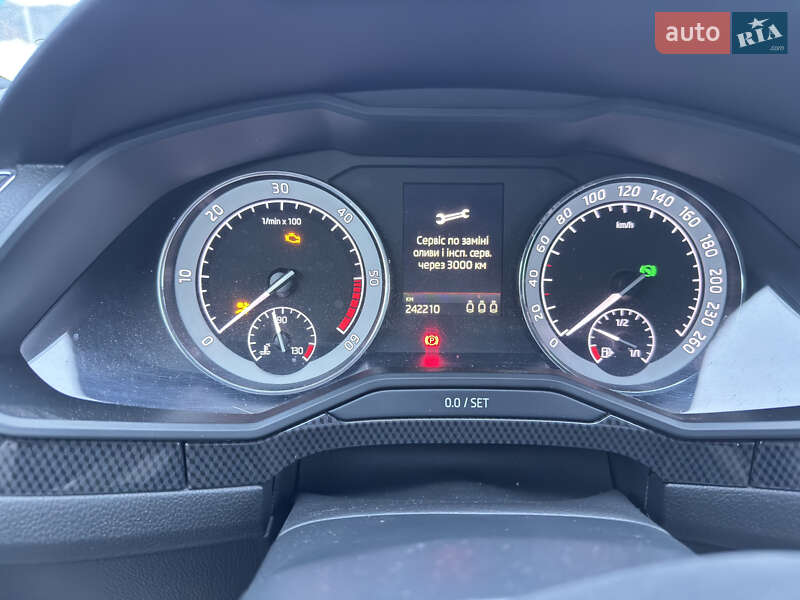 Универсал Skoda Superb 2018 в Львове фото 13 Универсал Skoda Superb 2018 в Львове