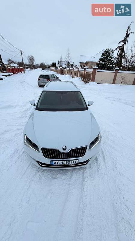 Универсал Skoda Superb 2017 в Ковеле
