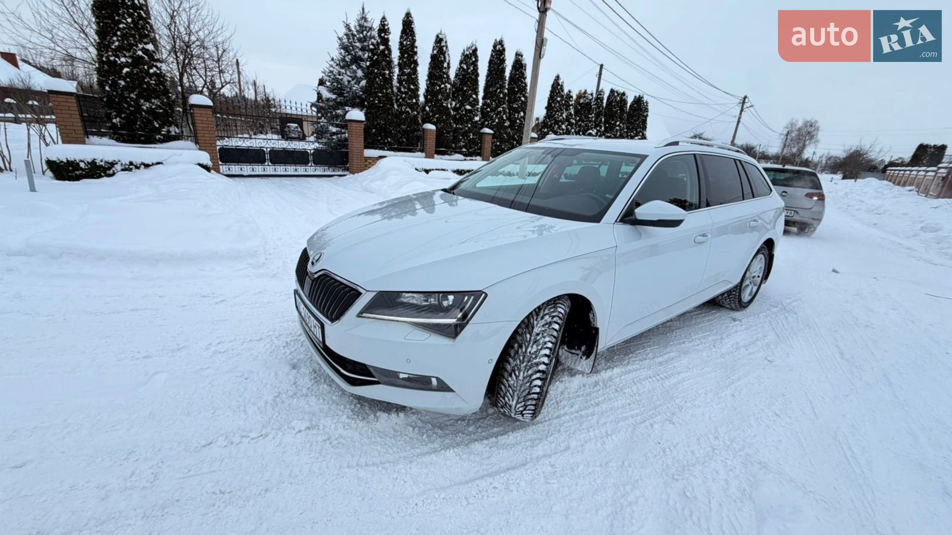 2017 Skoda Superb - мініатюра 12