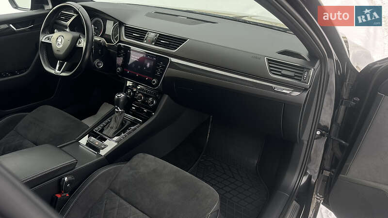 Универсал Skoda Superb 2019 в Самборе