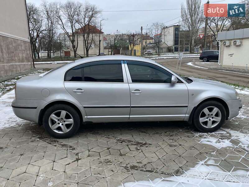 Лифтбек Skoda Superb 2007 в Николаеве фото 8 Лифтбек Skoda Superb 2007 в Николаеве