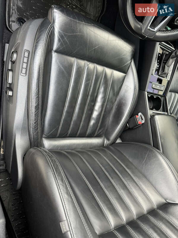 Универсал Skoda Superb 2015 в Стрые