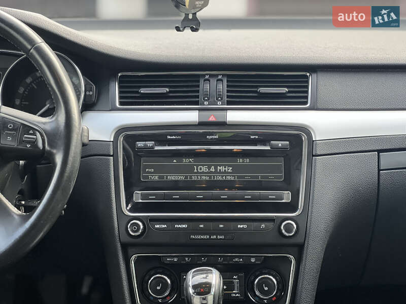 Универсал Skoda Superb 2012 в Дрогобыче