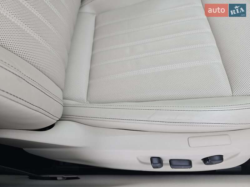 Универсал Skoda Superb 2020 в Луцке фото 39 Универсал Skoda Superb 2020 в Луцке