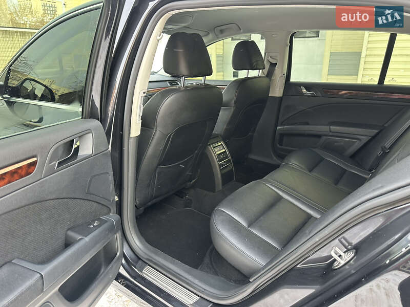 Лифтбек Skoda Superb 2011 в Харькове