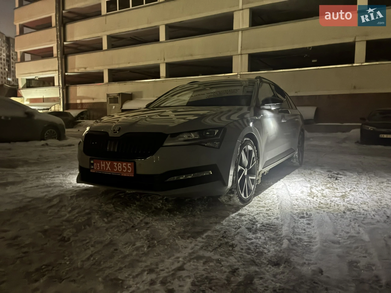 тільки прибула з Німеччини, як нова, максимальна комплектація, підтверджений пробіг, не фарбована, два ключі, нова гума, WEBASTO

можлива доставка авто
розрахунок готівкою, криптою, безготівковий
оформлення документів на місці

TikTok: das_auto_huskov
НАЙКРАЩІ АВТО З ЄВРОПИ ДЛЯ ВАС!
Uberlegen bewegen |  Рухайтесь чудово