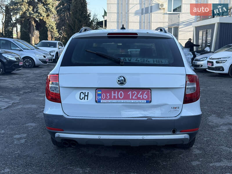 Универсал Skoda Superb 2015 в Ровно