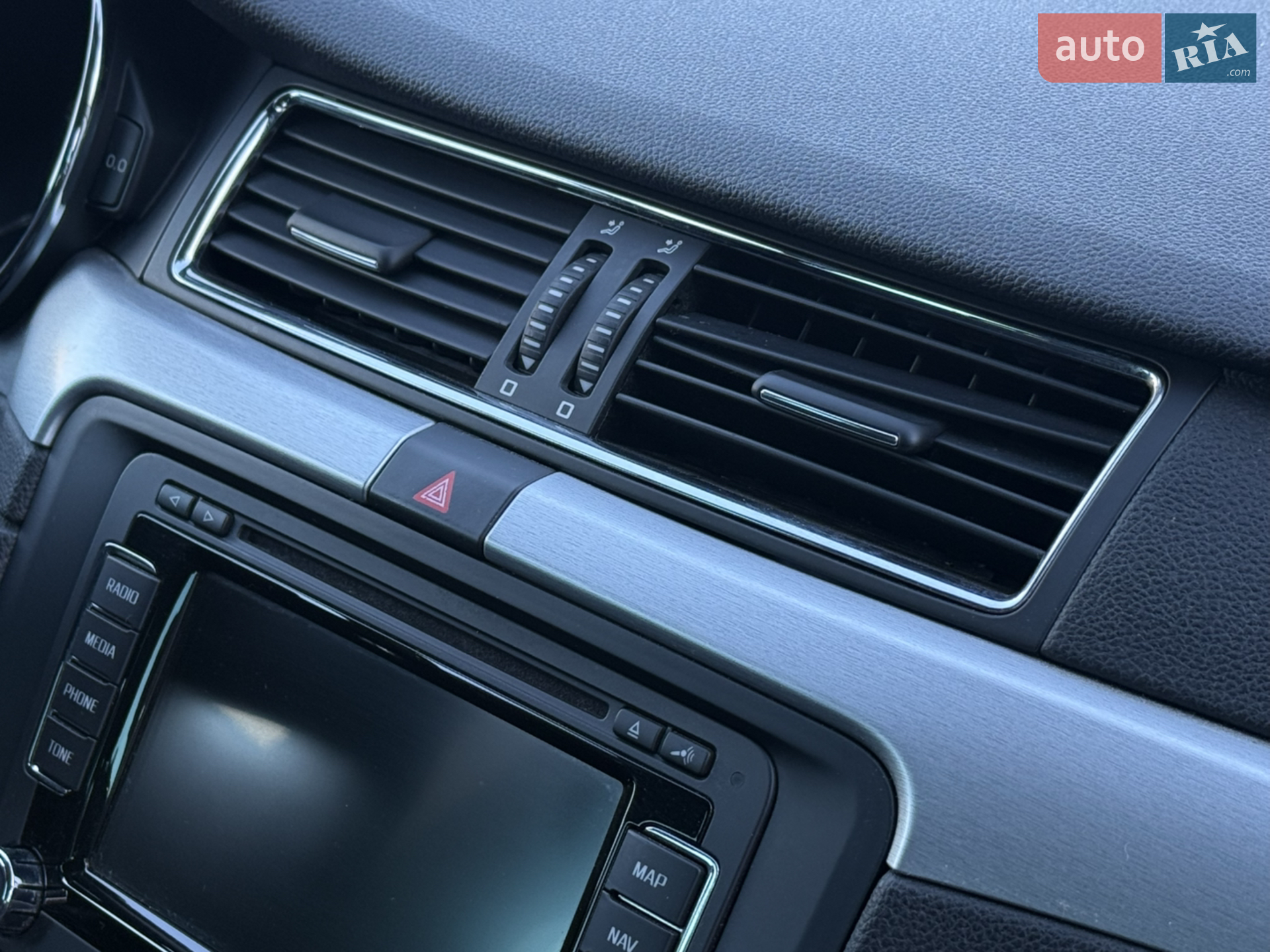 2015 Skoda Superb - мініатюра 32