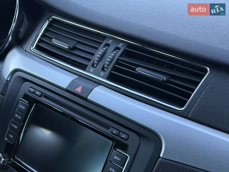 Универсал Skoda Superb 2015 в Ровно