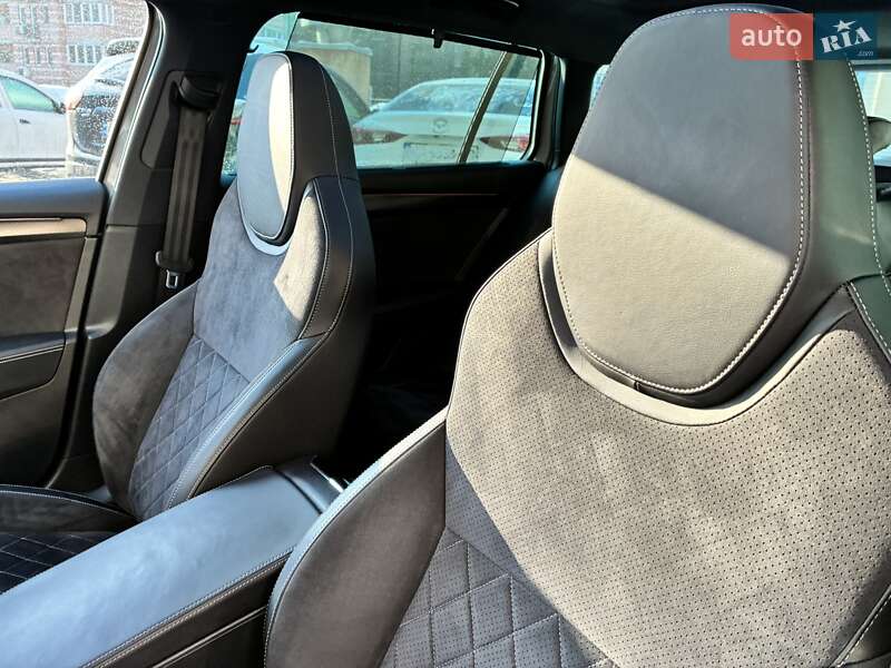 Универсал Skoda Superb 2021 в Киеве