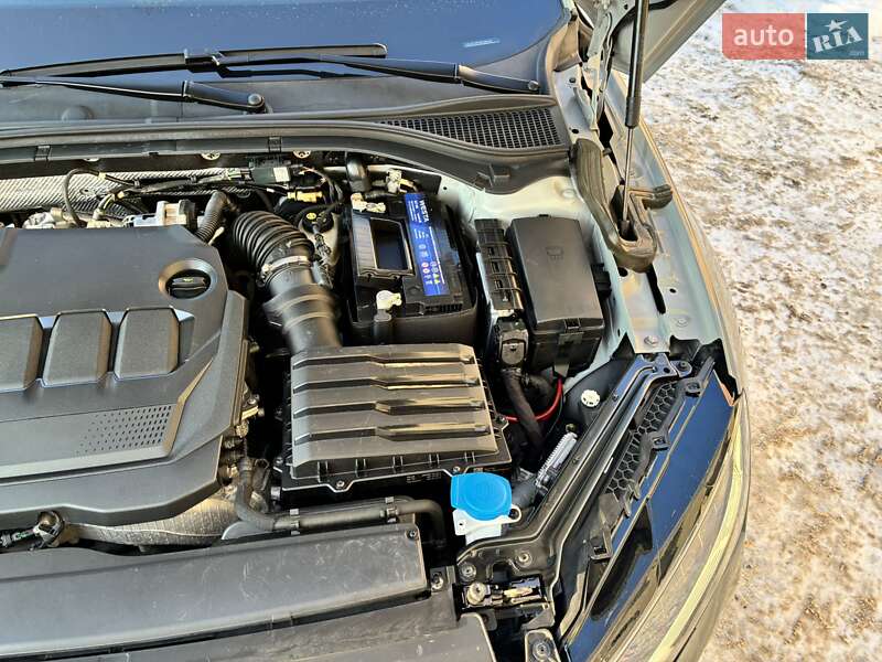 Универсал Skoda Superb 2021 в Киеве